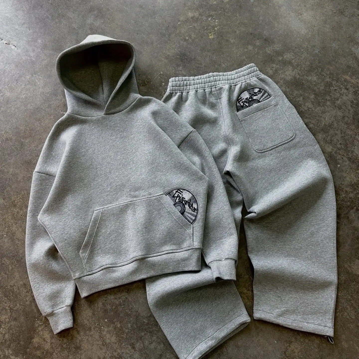 Disk Tracksuit